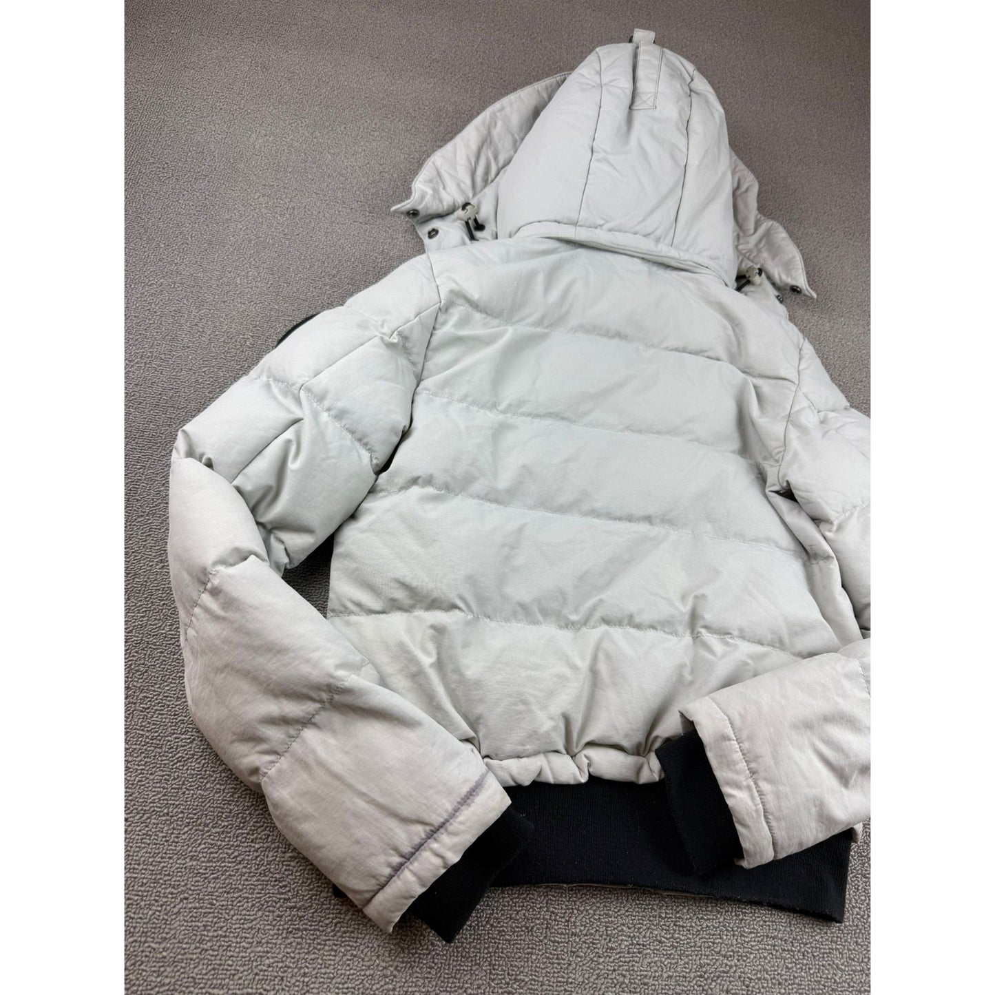 Superdry Everest Ella Bomber Jacket (W5000018A) Women US 8 Ice Grey