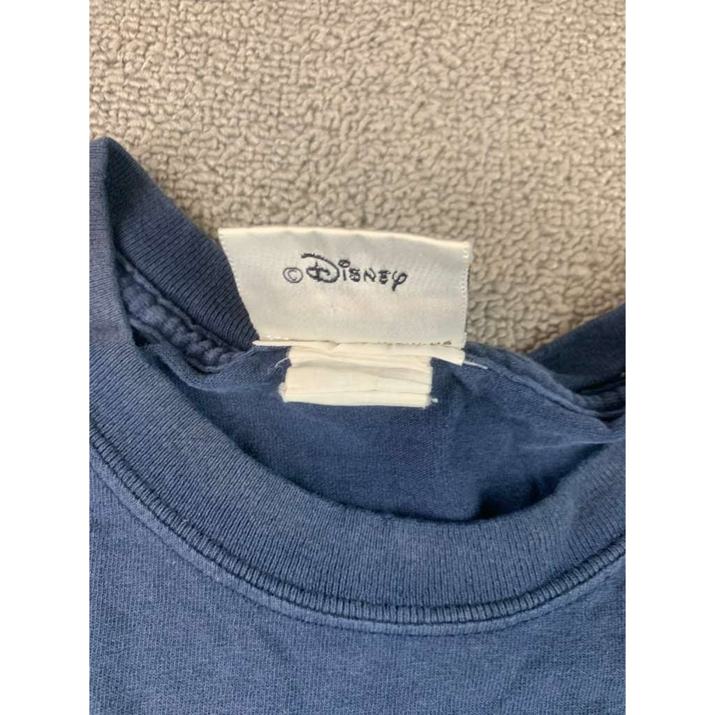 Vinatge Walt Disney Mickey Mouse Men's Size XL Navy Blue World Graphic T Shirt