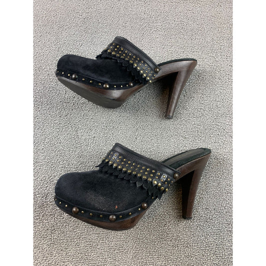 Isabella Fiore Suede Clogs Heel Shoes Womens 8 Made in Italy Fringe Studded