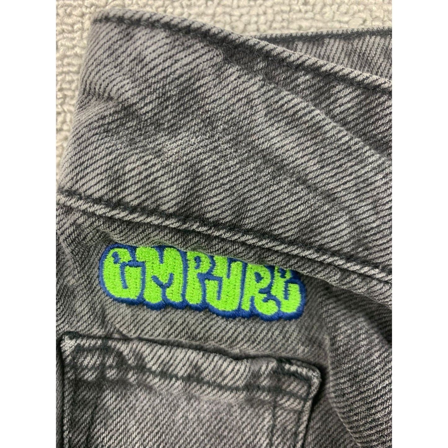 Empyre Denim Jeans Size 3 Black Faded Gray Embroidered Patches