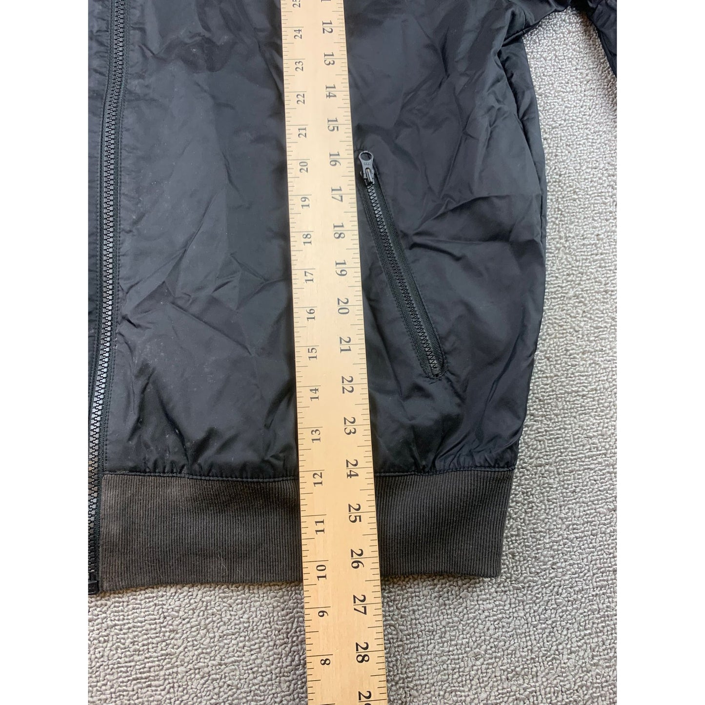 Nike Men's Small Sportswear Windbreaker Jacket All Black Nylon Shell