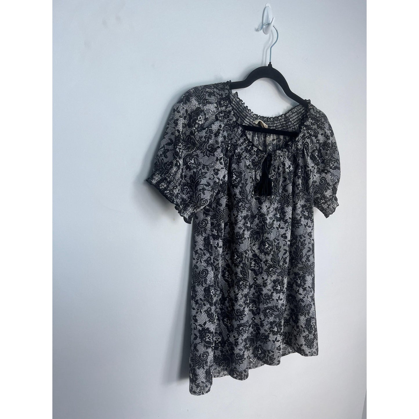 Joie Lace Peasant Top Women Small Black White Floral Semi Sheer Blouse