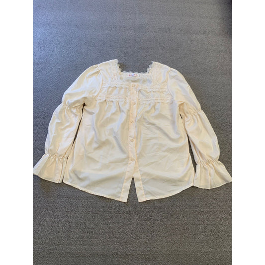 Yi Lian Fu Shi Women's M Cream Lace Trim Blouse