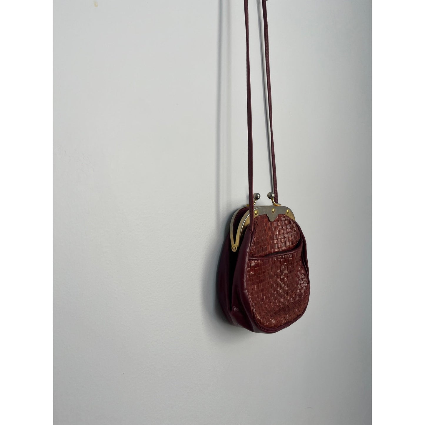 Vintage Woven Crossbody Purse Women One Size Brown Leather Clasp Closure