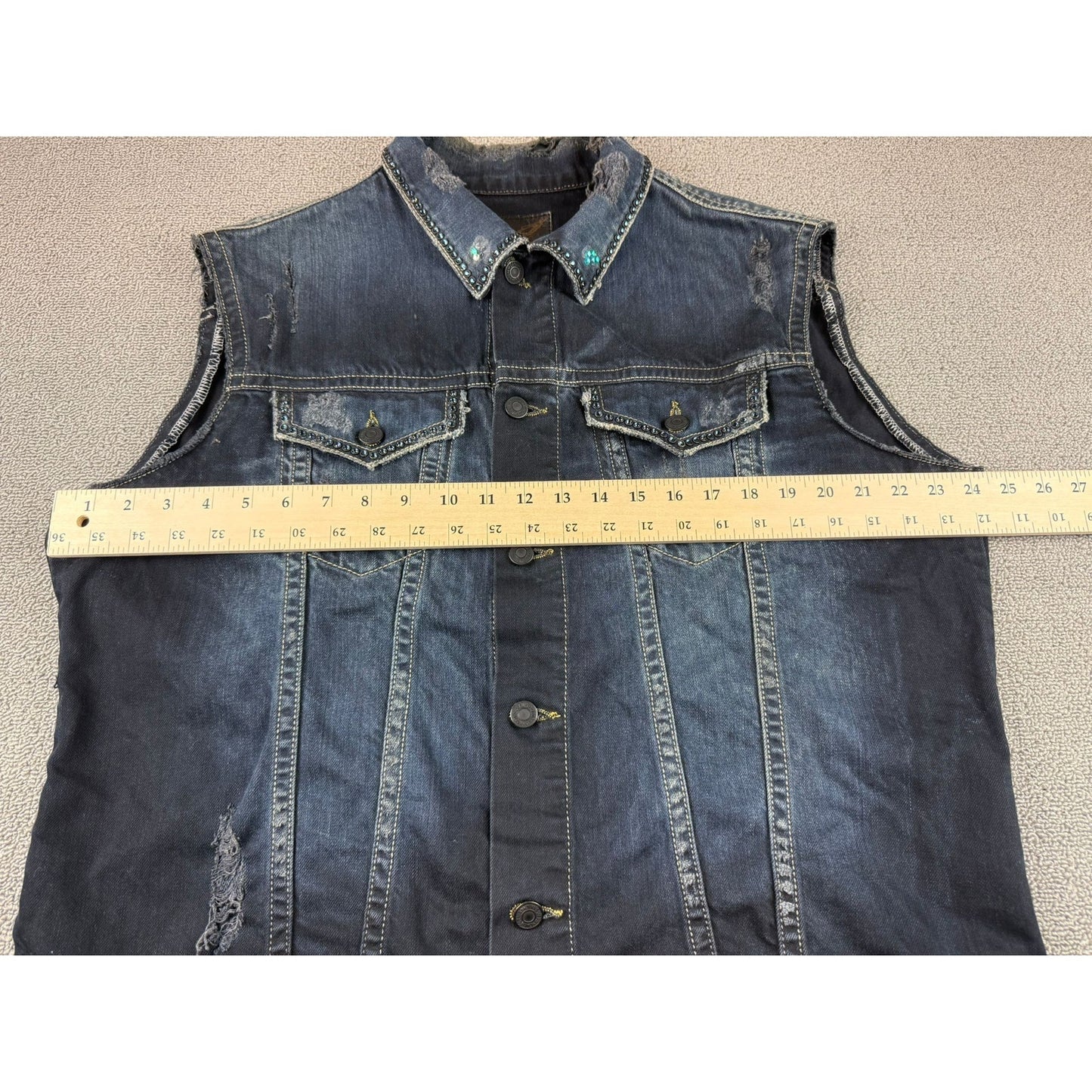 Robin’s Jean XL Denim Vest Distressed Wings Embroidery USA Rhinestone Collar