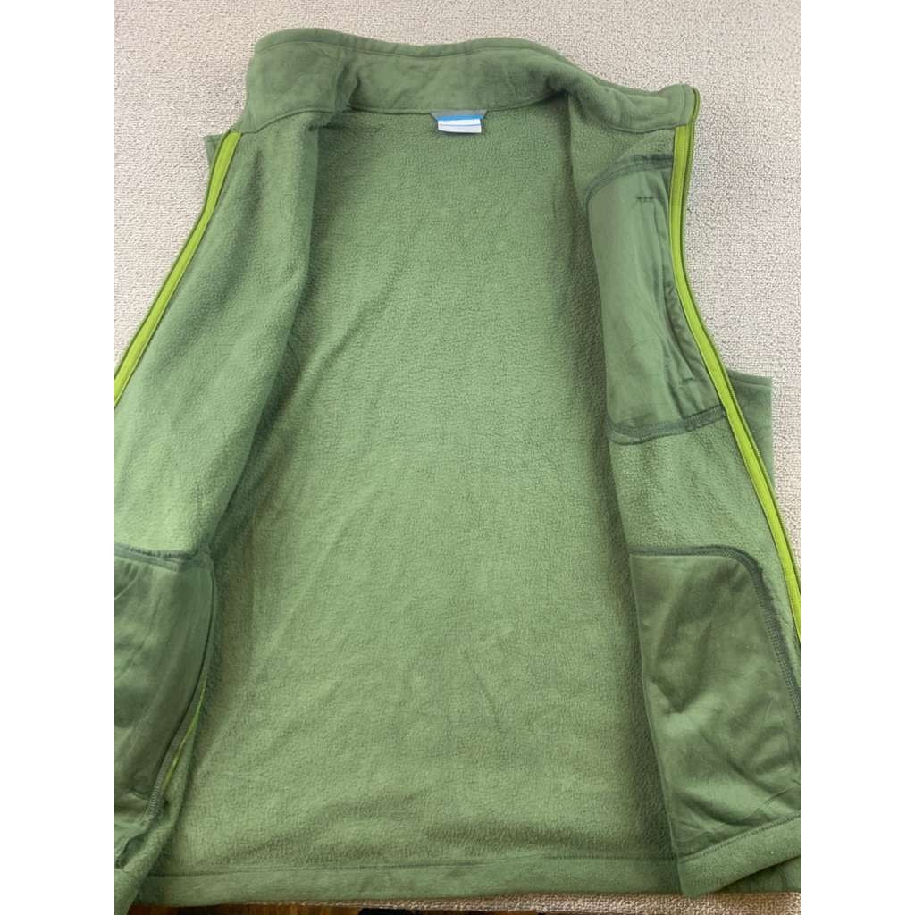 Columbia  Mens L Green Fleece Vest Full Zip Chest Pocket Hiking Outdoor