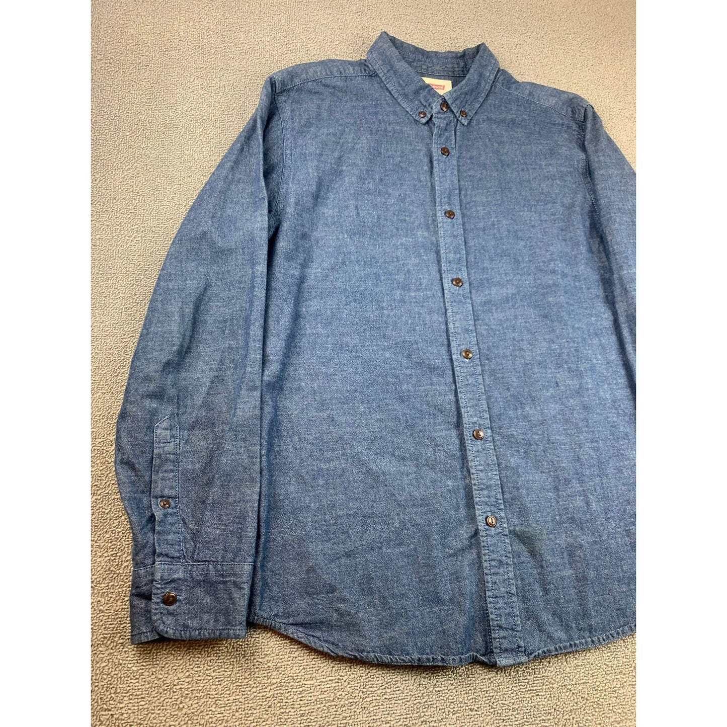 90s Vintage Levi’s Work Shirt Men's Large Blue Chambray Button-up
