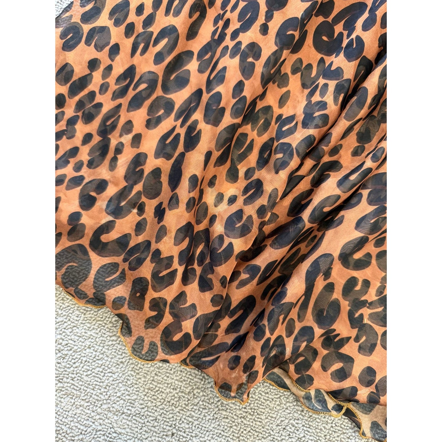 L'VOW Women's M Leopard Print Maxi Skirt Flowy Animal Print Long Silk