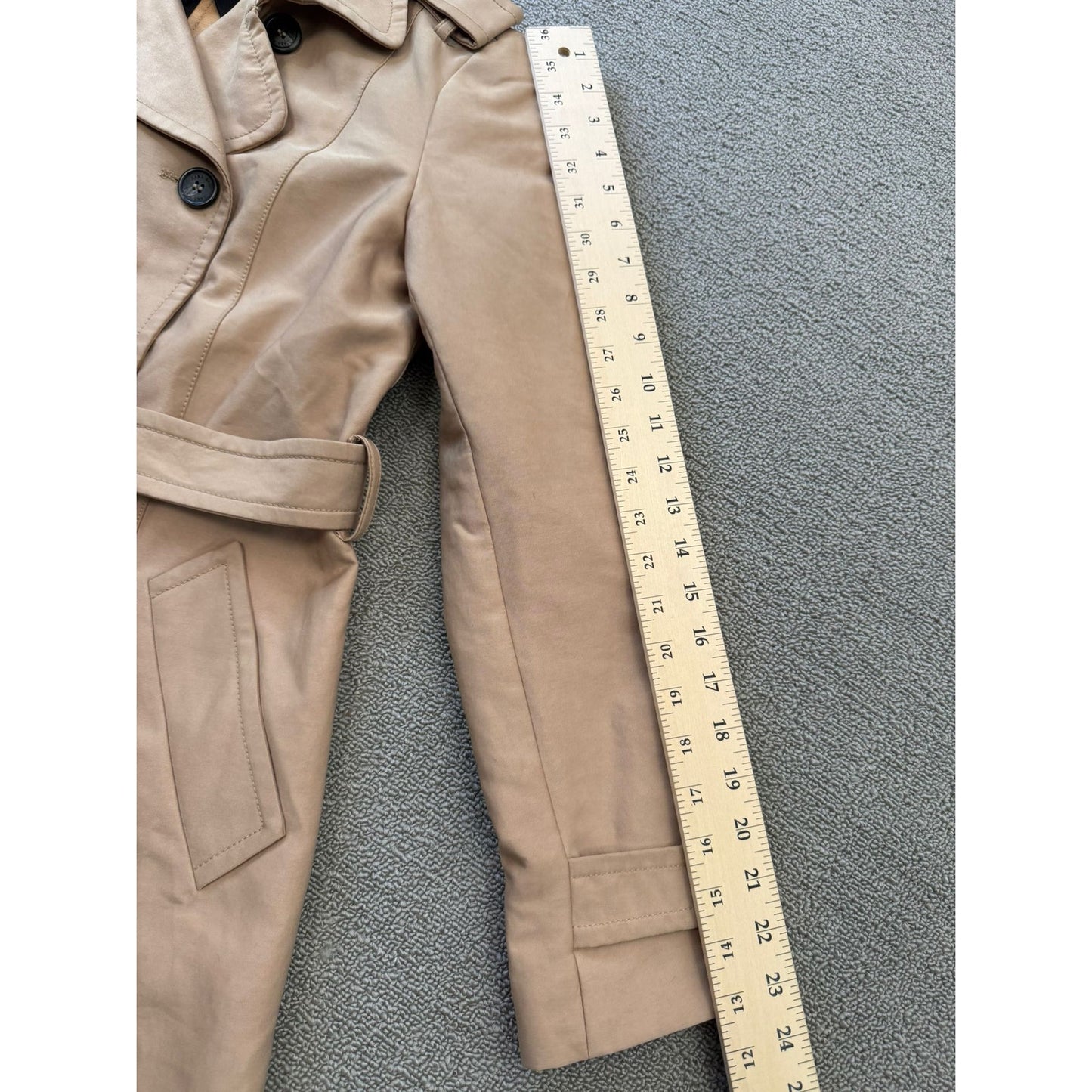 ZARA BASIC Women's Medium Beige Double-Breasted Trench Coat