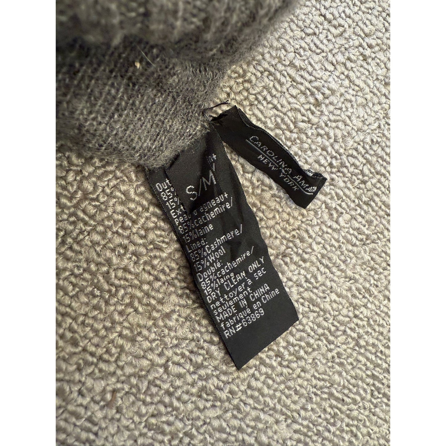 Carolina Amato Women's S/M Gray Cashmere Wool Lamb Skin Knit Mittens $170 MSRP