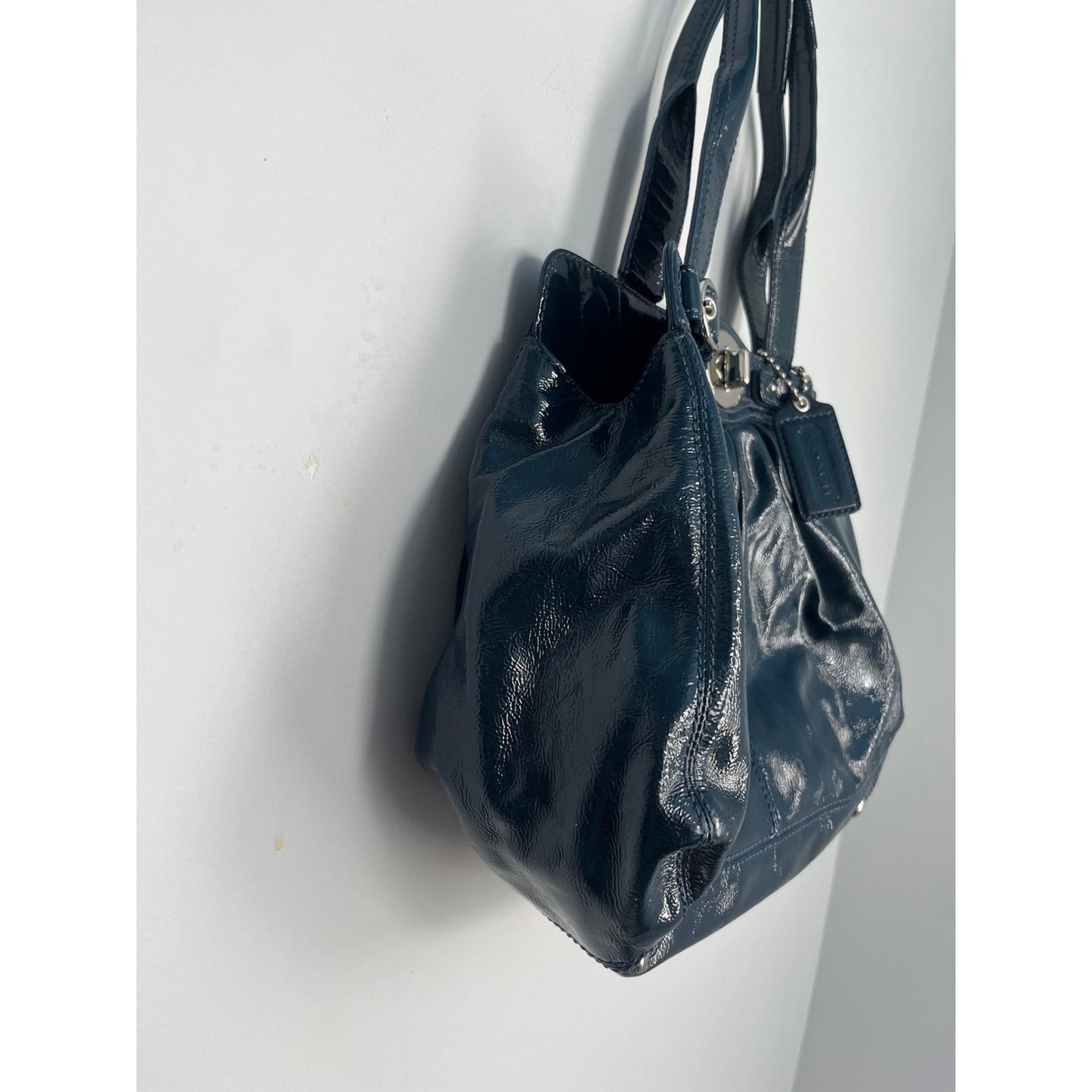 Coach Patent Leather Vintage Shoulder Bag Women Navy Pleated Turnlock Tote