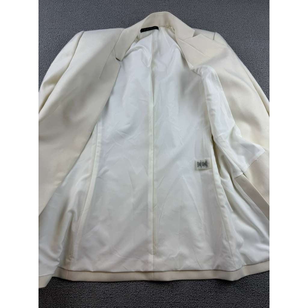 Elie Tahari Women's Size 4 White Business Office Blazer Jacket