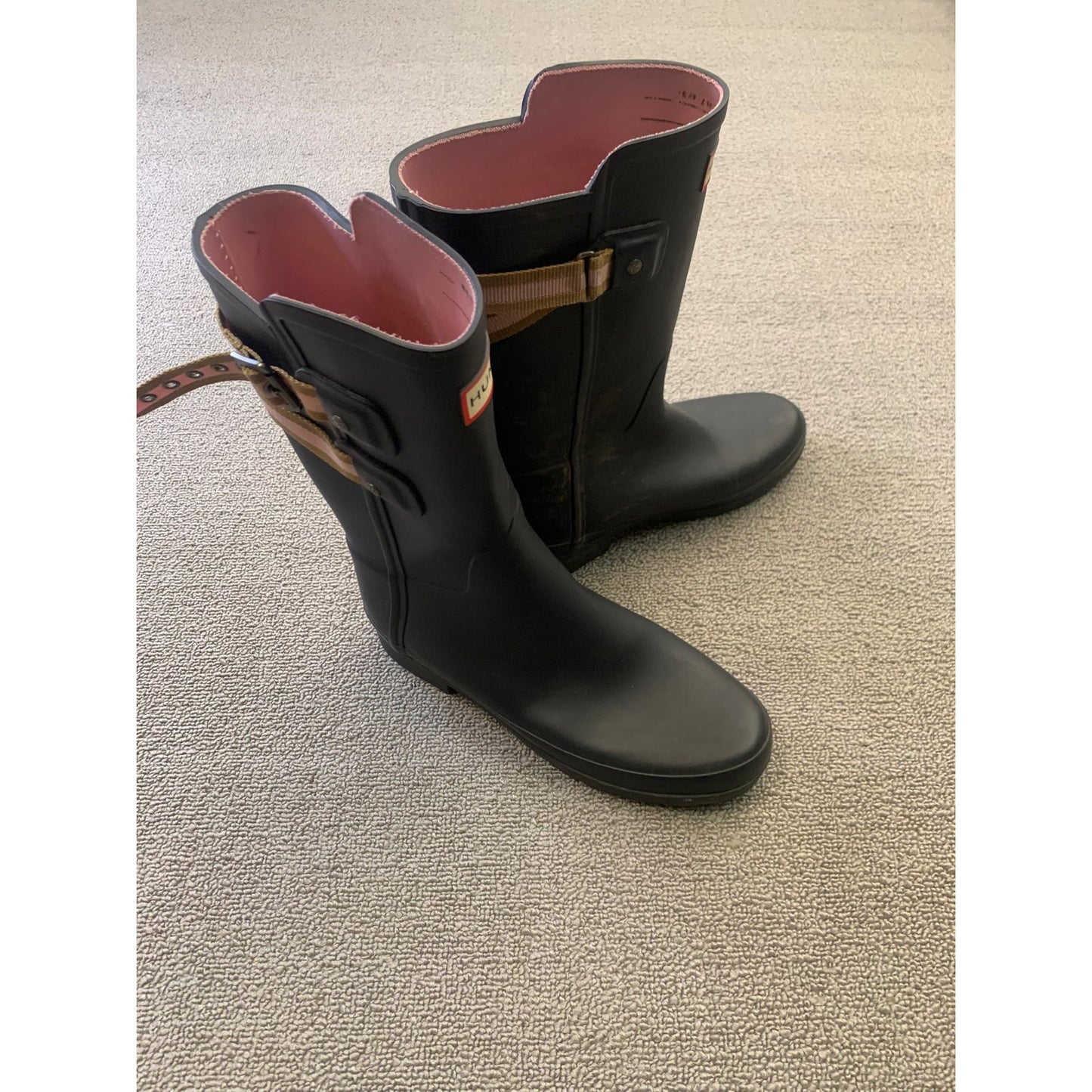 HUNTER Women US 7 Blue Rain Backstrap Pink Boots