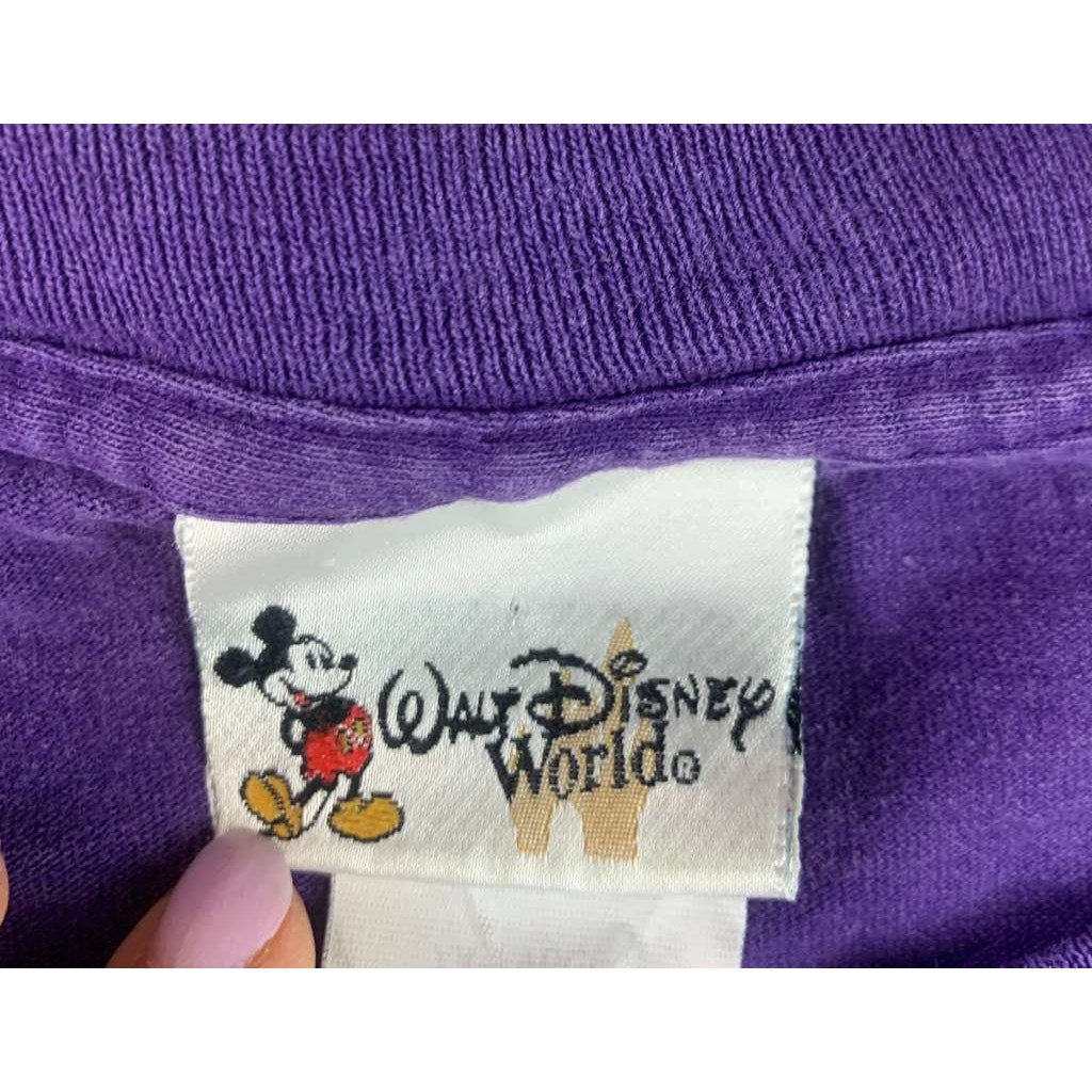 Vintage Walt Disney XL Purple Snow White Seven Dwarfs Graphic Crewneck T Shirt