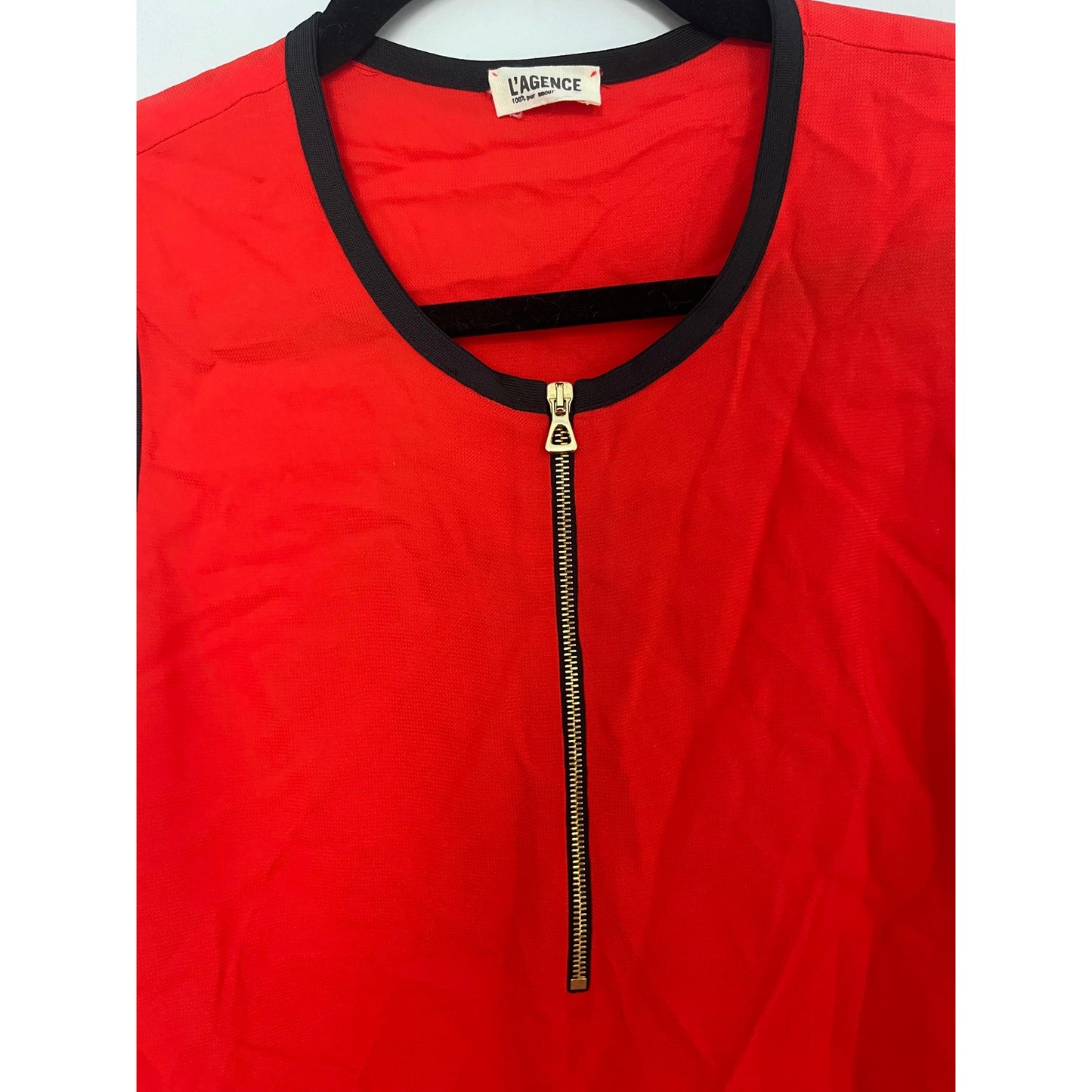 L’Agence Zip Front Tank Top Women Size 2 Red Black Trim Sleeveless Blouse