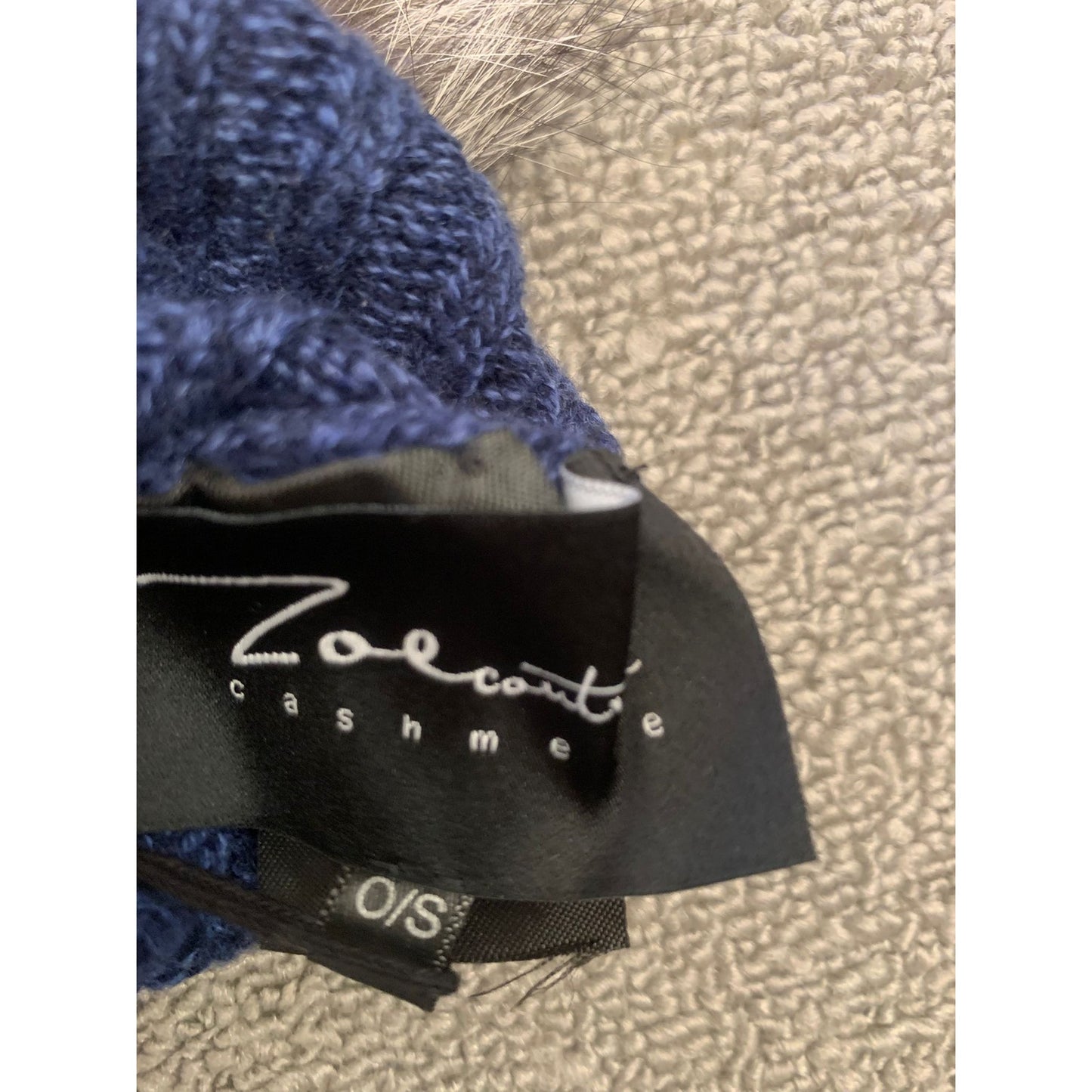 Zoe Couture Women One Size Blue Cashmere Gloves NWT