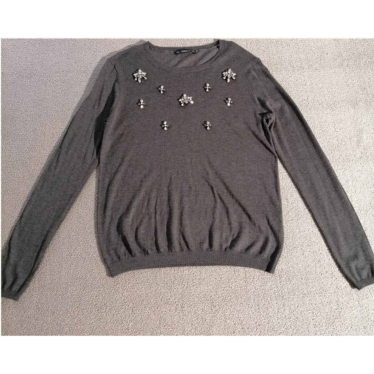 ZARA KNIT Large Female Grey Long Sleeve Rhinestone Embellished Knit Sweater Chic