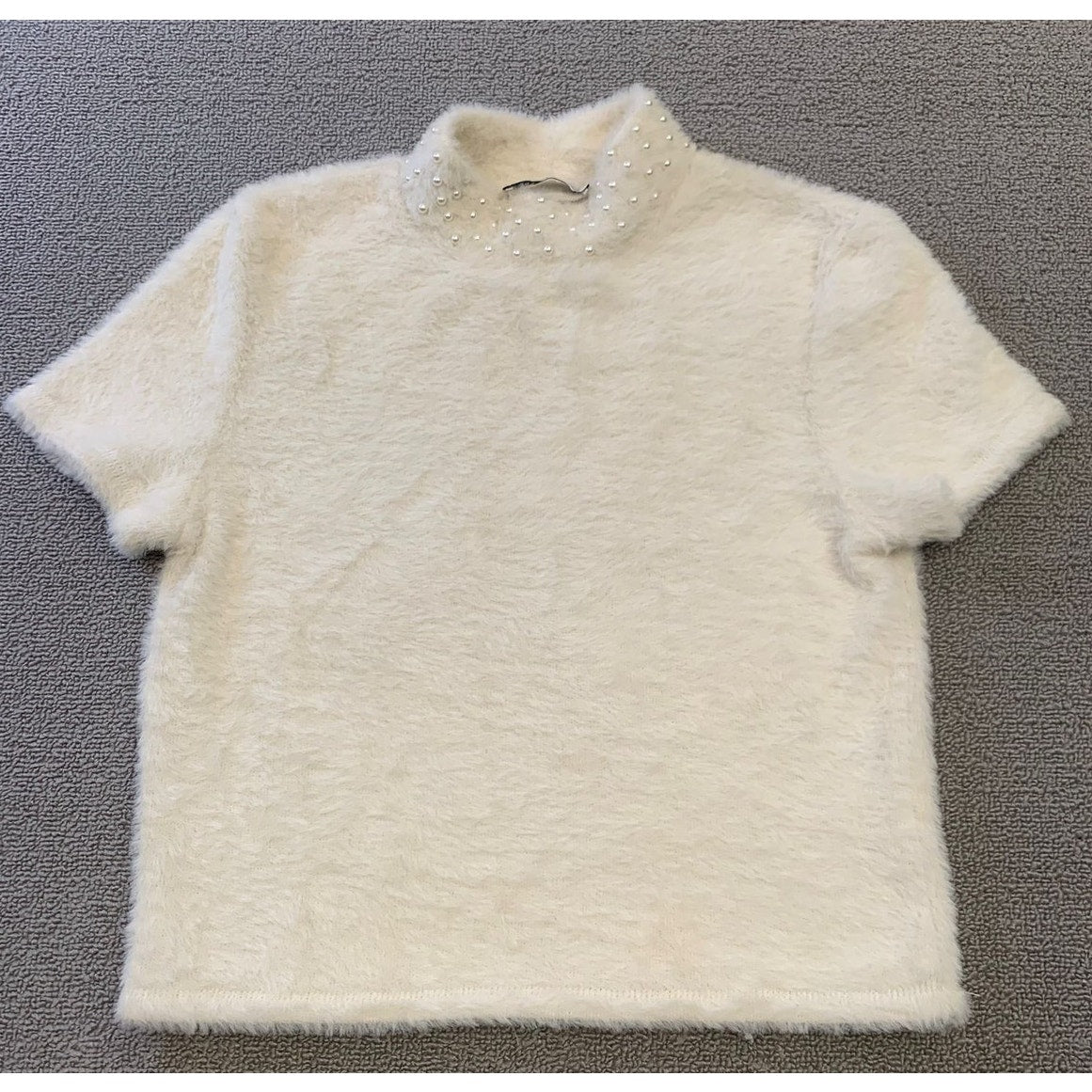 Zara Women's Medium White Pearl Embellished Short Sleeve Fluffy Top