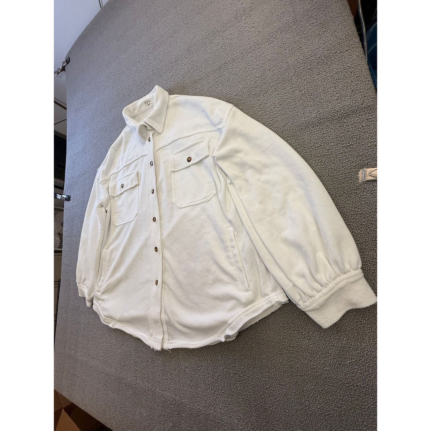 POL Women's Size Medium White Button-Up Shacket Jacket