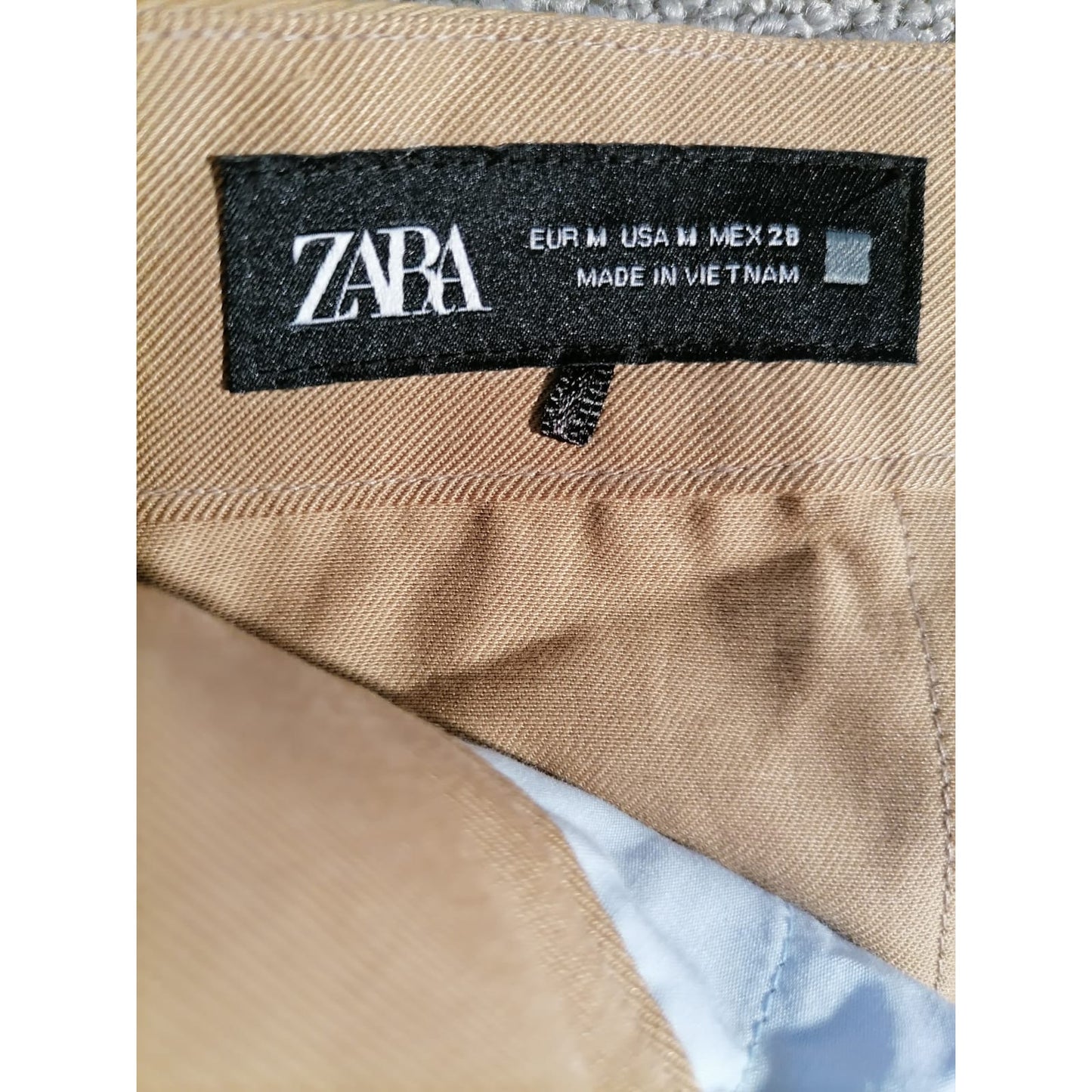 ZARA Medium Female Brown Tan Pleated Skirt with White Layered Hemline Stylish