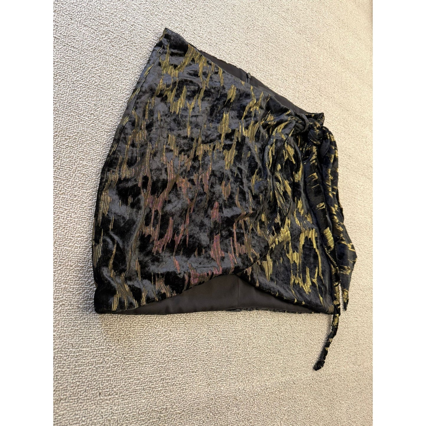BARDOT Women's Small 6 Black Lurex Leopard Mini Skirt