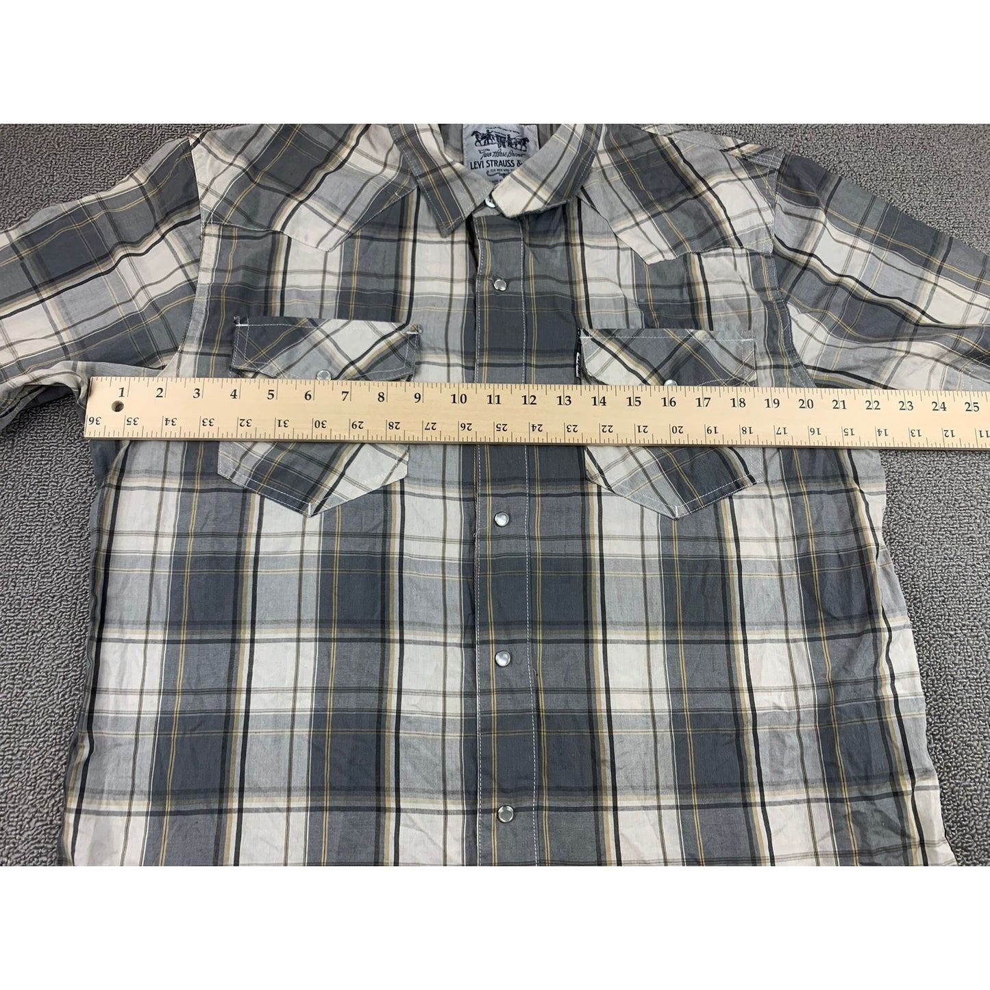 Levi’s Western Snap Shirt Men's L Gray Plaid Short Sleeve Pearl Snaps