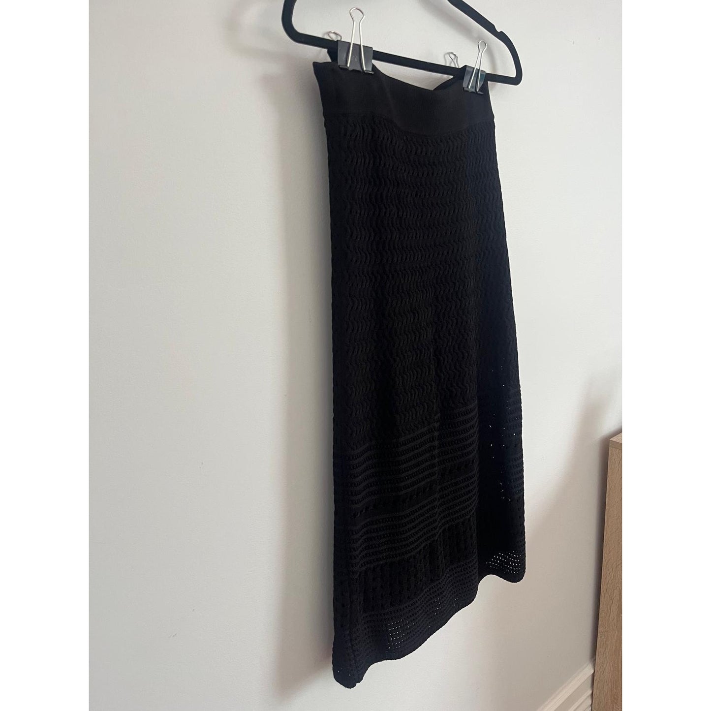 Aritzia Wilfred Skirt Women M Black Knit Crochet Textured Midi Boho