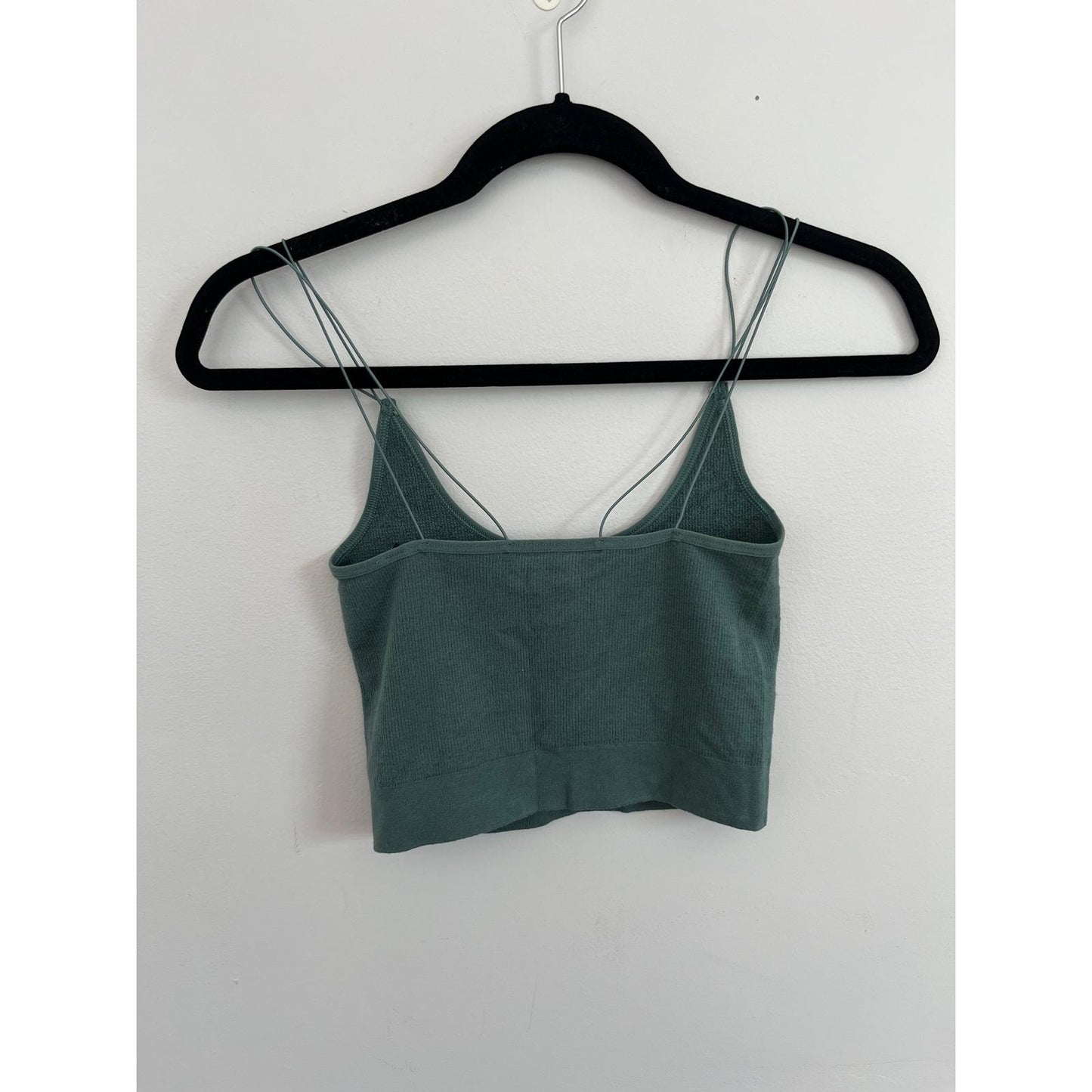 Out From Under Crop Tank Top Women S Green Ribbed Minimalist Y2K