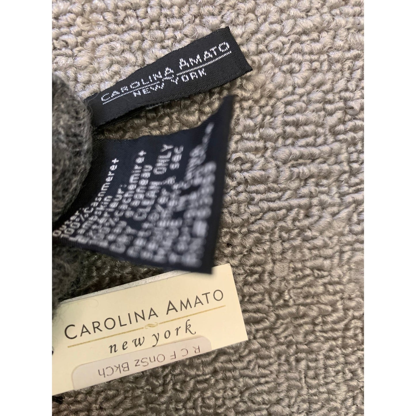 Carolina Amato Women One Size Black Gray Ribbed Cashmere Fingerless Gloves