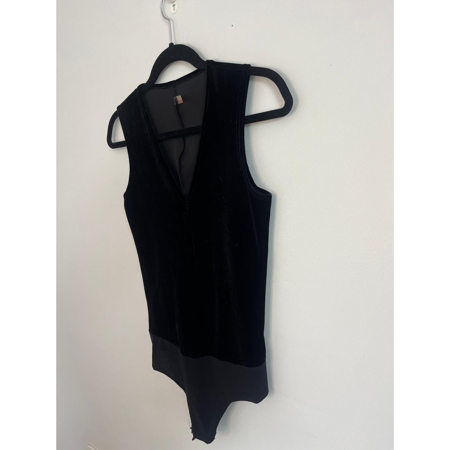 Commando Bodysuit Women M Black Velvet Sleeveless Vneck Minimalist