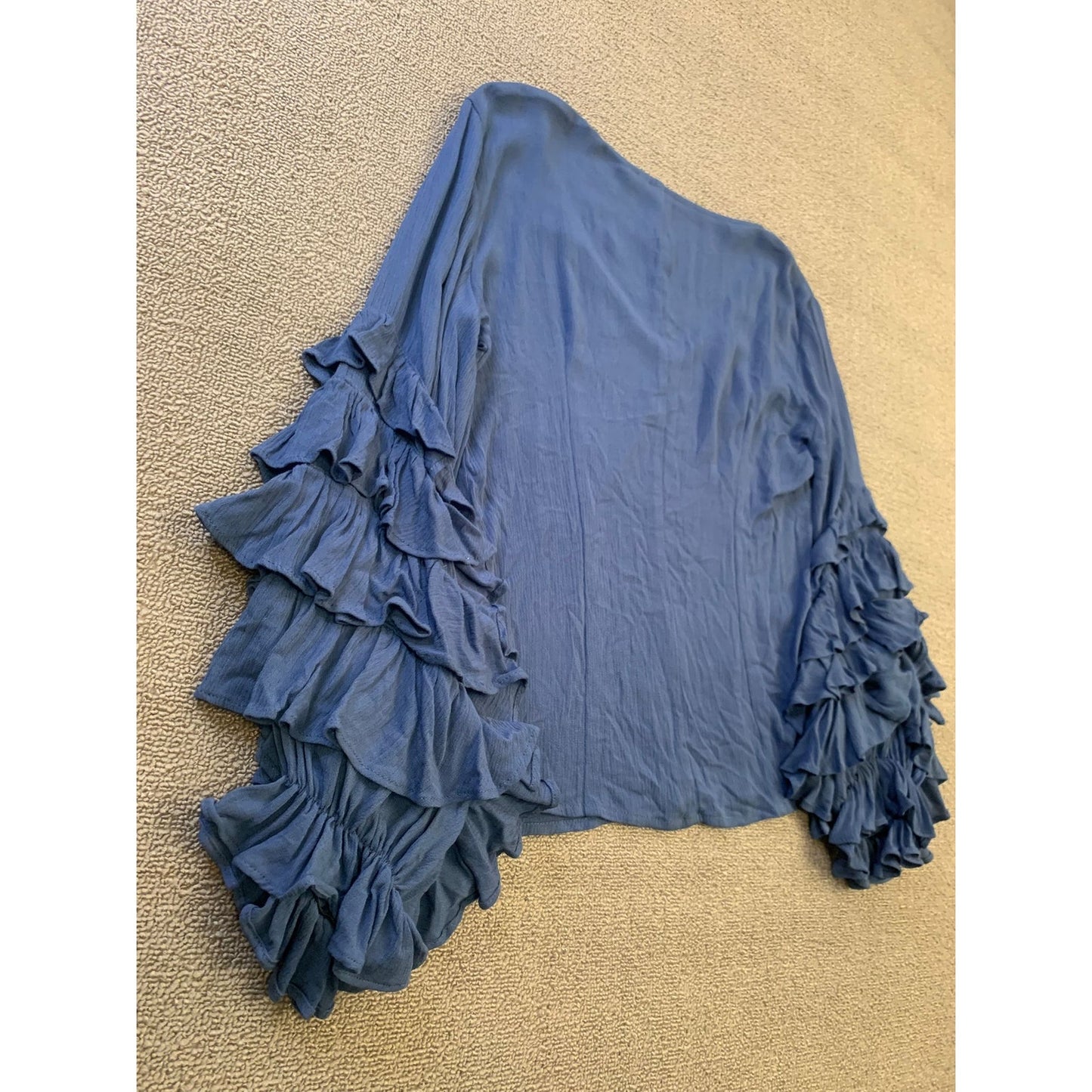 Guest Editor Women's XS Blouse Top Blue Tiered Frill Sleeve Rayon Crepe