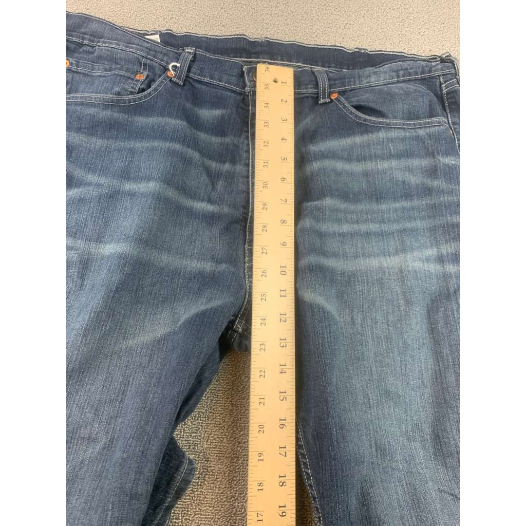Levi's 505 Jeans Men's Size 40 X 32 Straight Denim Blue Medium Wash Distressed