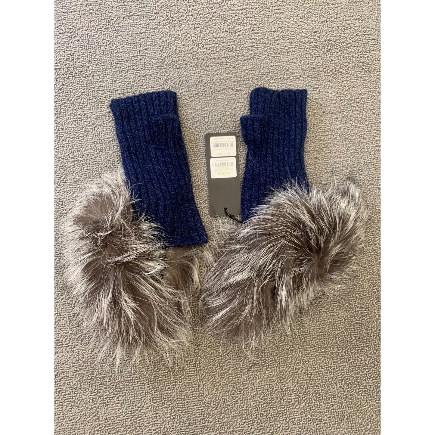Zoe Couture Women One Size Blue Cashmere Gloves NWT