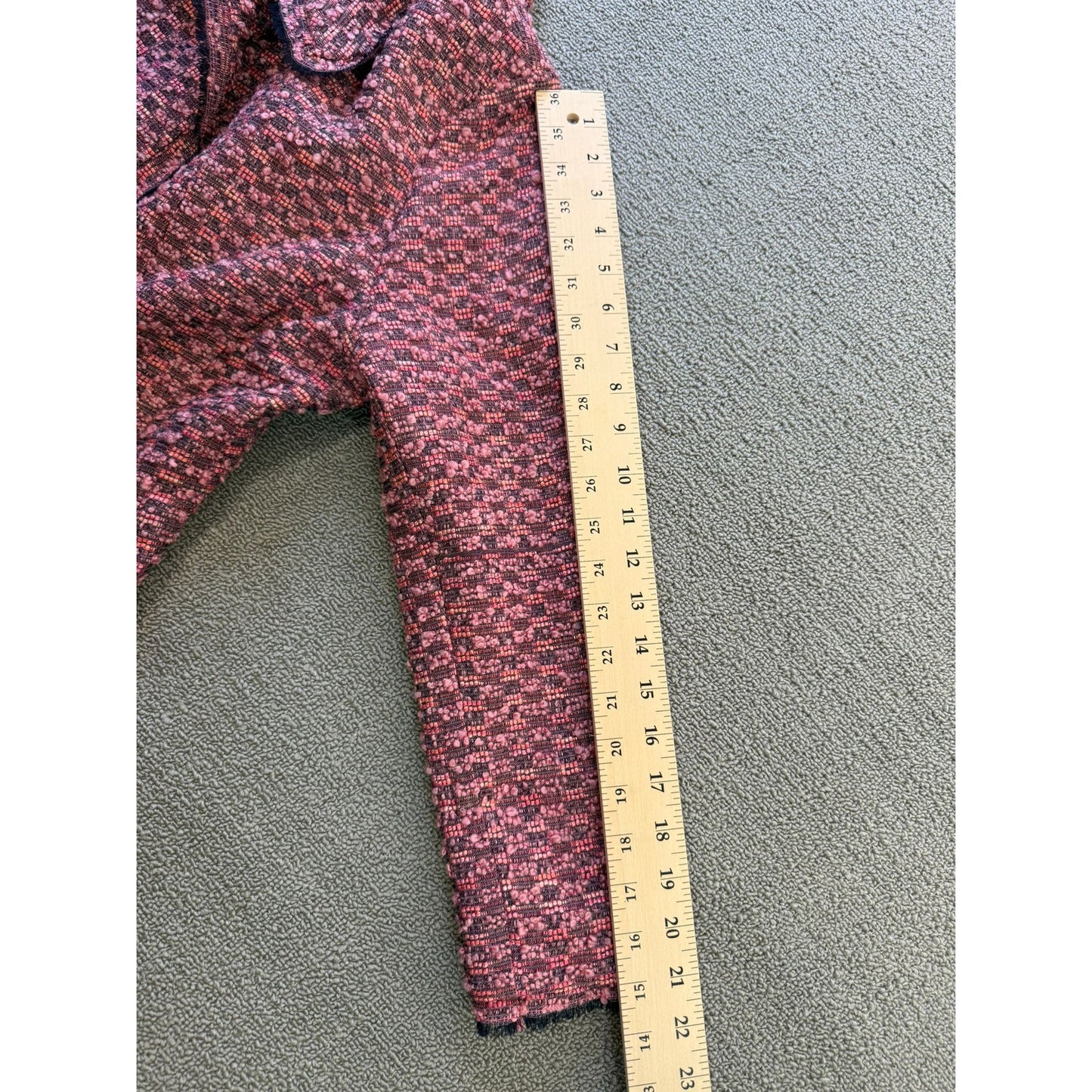 Emanuel Ungaro Size 14 Womens Pink Tweed Blazer Jacket
