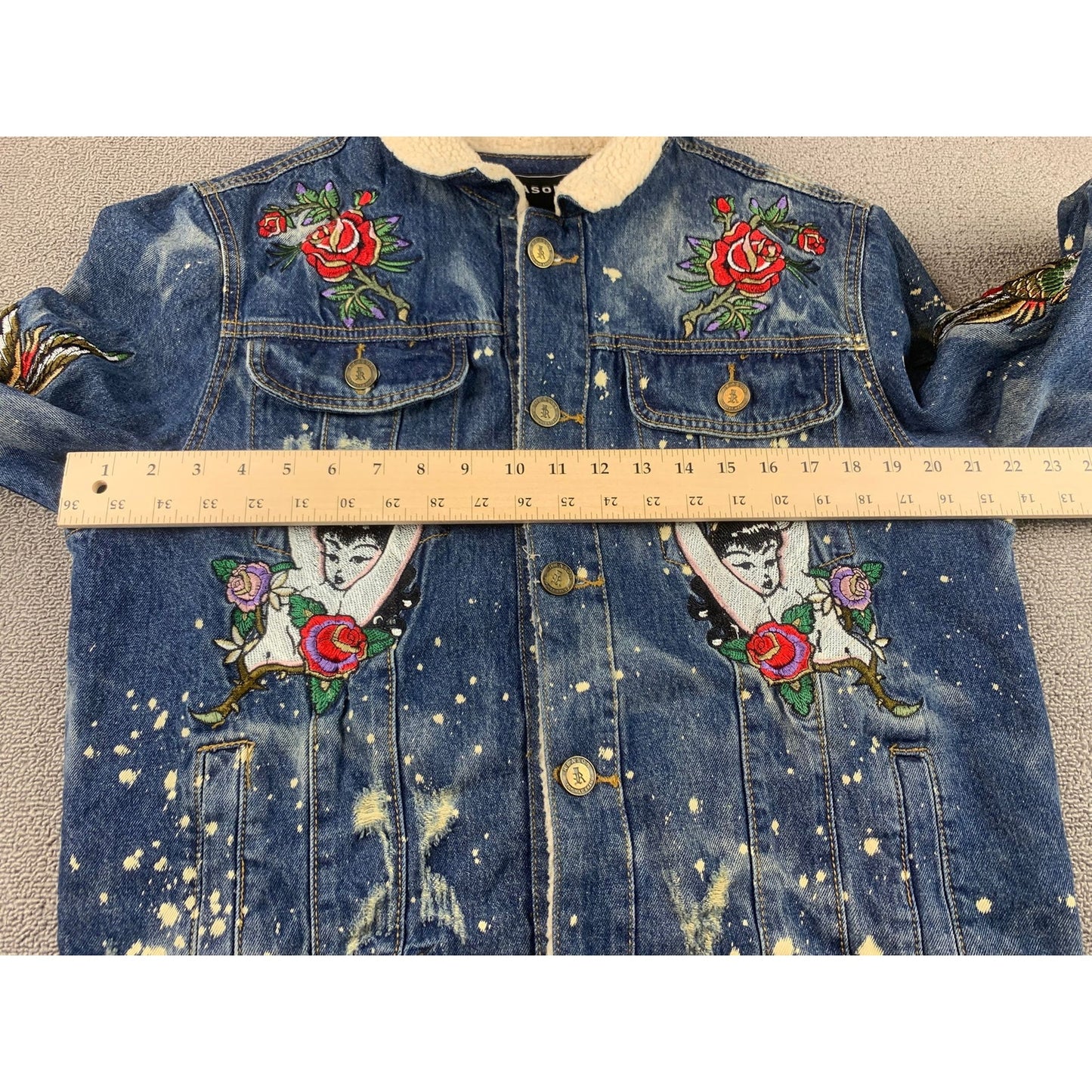 REASON NY Moto Sherpa Denim Jacket Men’s M Streetwear Embroidered Pin Up Roses