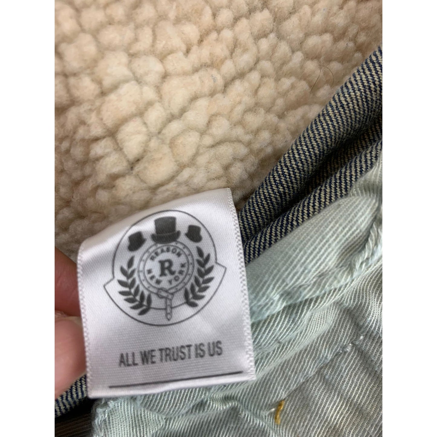 REASON NY Moto Sherpa Denim Jacket Men’s M Streetwear Embroidered Pin Up Roses