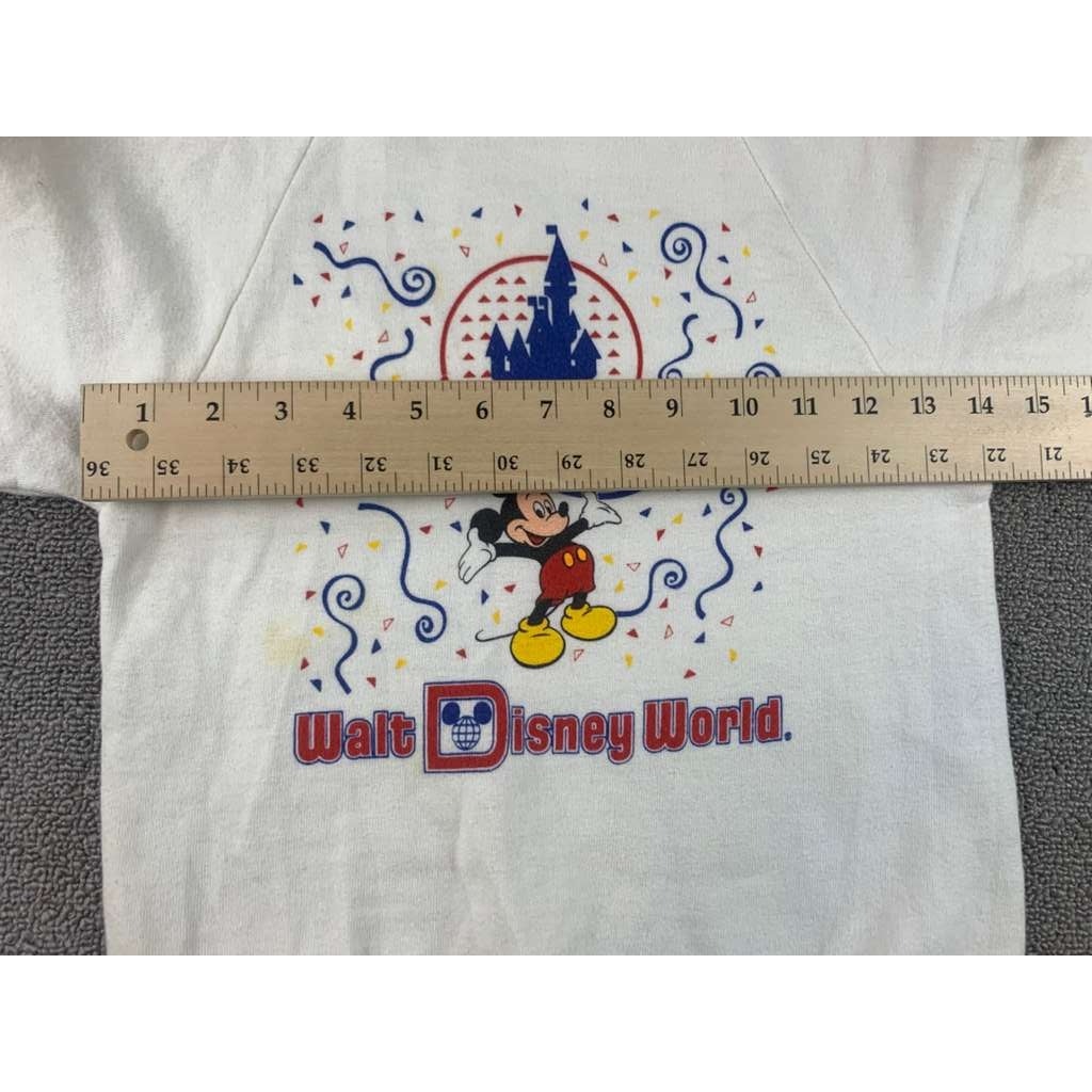 Vintage 1986 Disney Women's L White Sweatshirt 15 Years Walt Disney USA Made