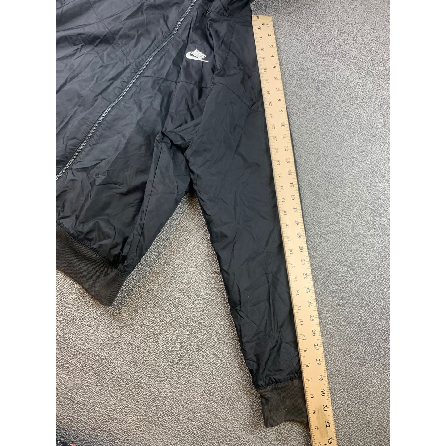 Nike Men's Small Sportswear Windbreaker Jacket All Black Nylon Shell
