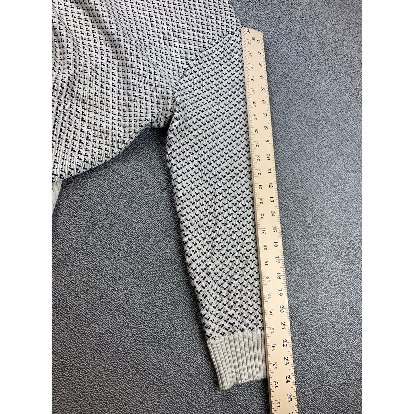 J. Crew Men's Medium Heritage cotton sweater in bird's-eye stitch 100% Cotton