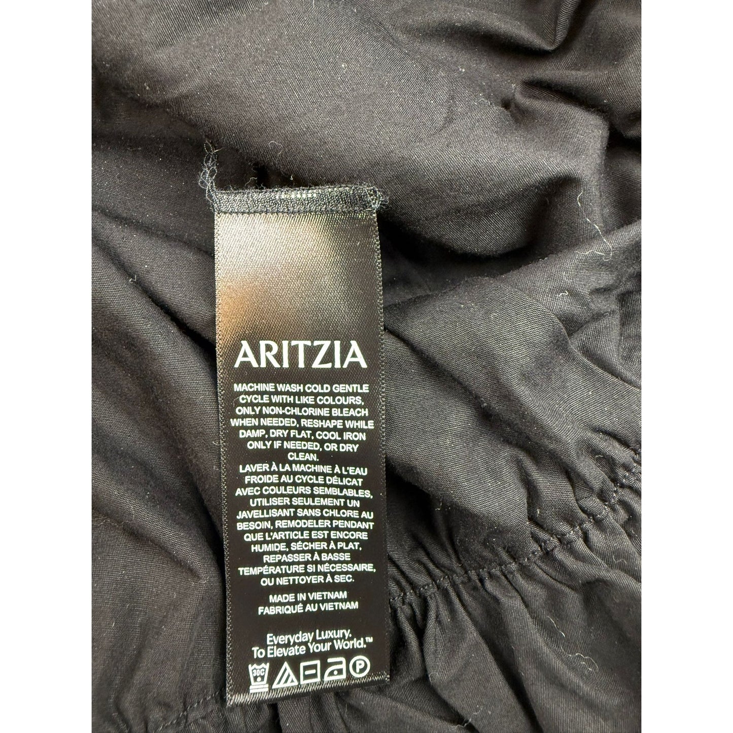 Aritzia Wilfred Women Medium Black Salvo Top Squareneck Bubble Tank Top