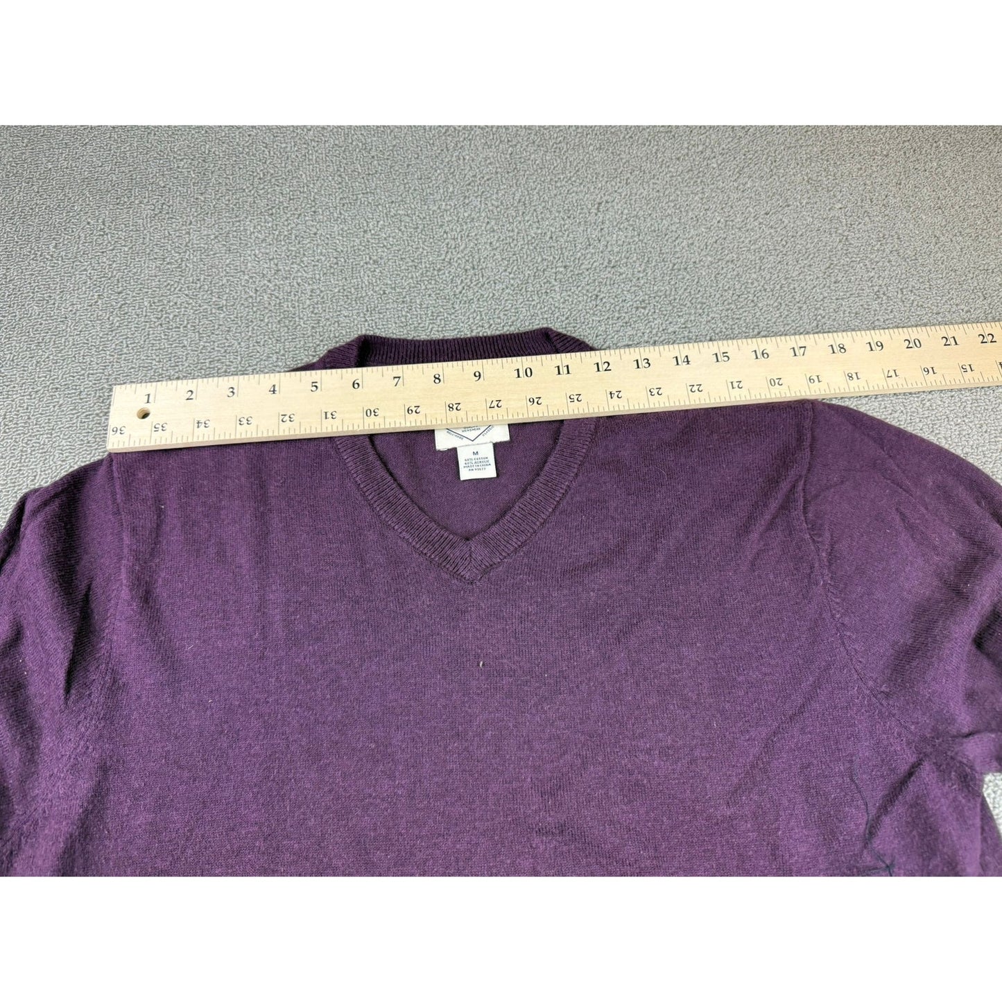 Y2k St. John's Bay Men's Medium Purple Lightweight V-Neck Sweater Cotton Blend