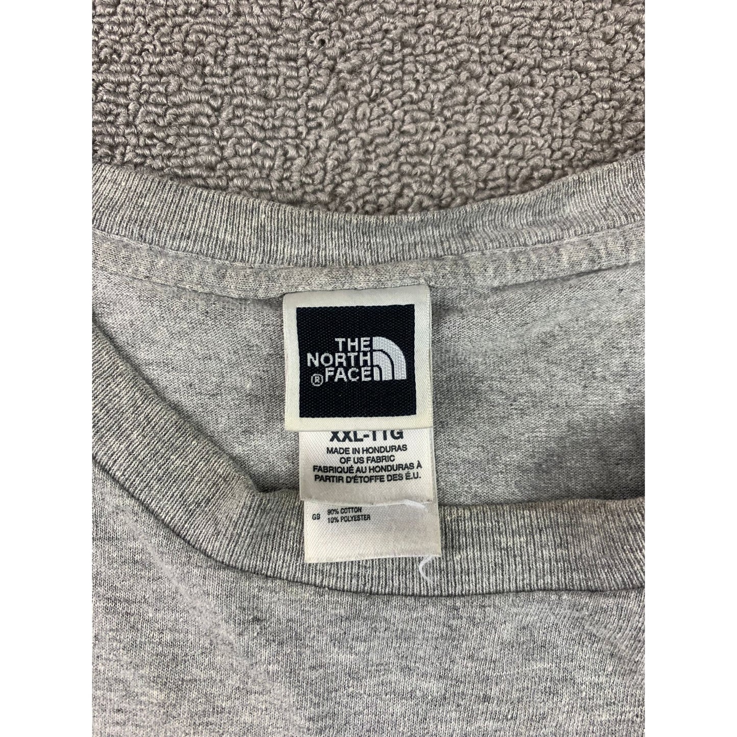 The North Face Men's XXL Gray Long Sleeve Graphic T-Shirt