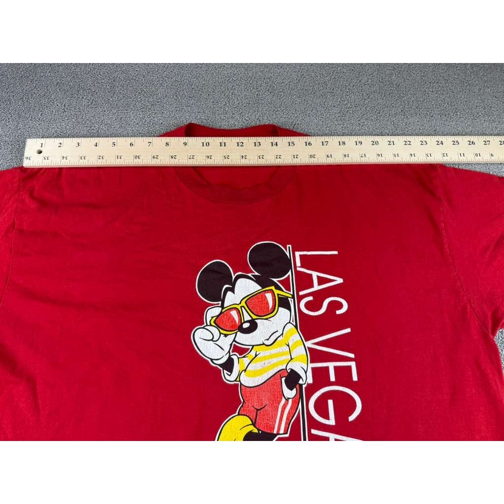 Vintage Disney Men's Size XXL Red Mickey Mouse Las Vegas T Shirt Graphic