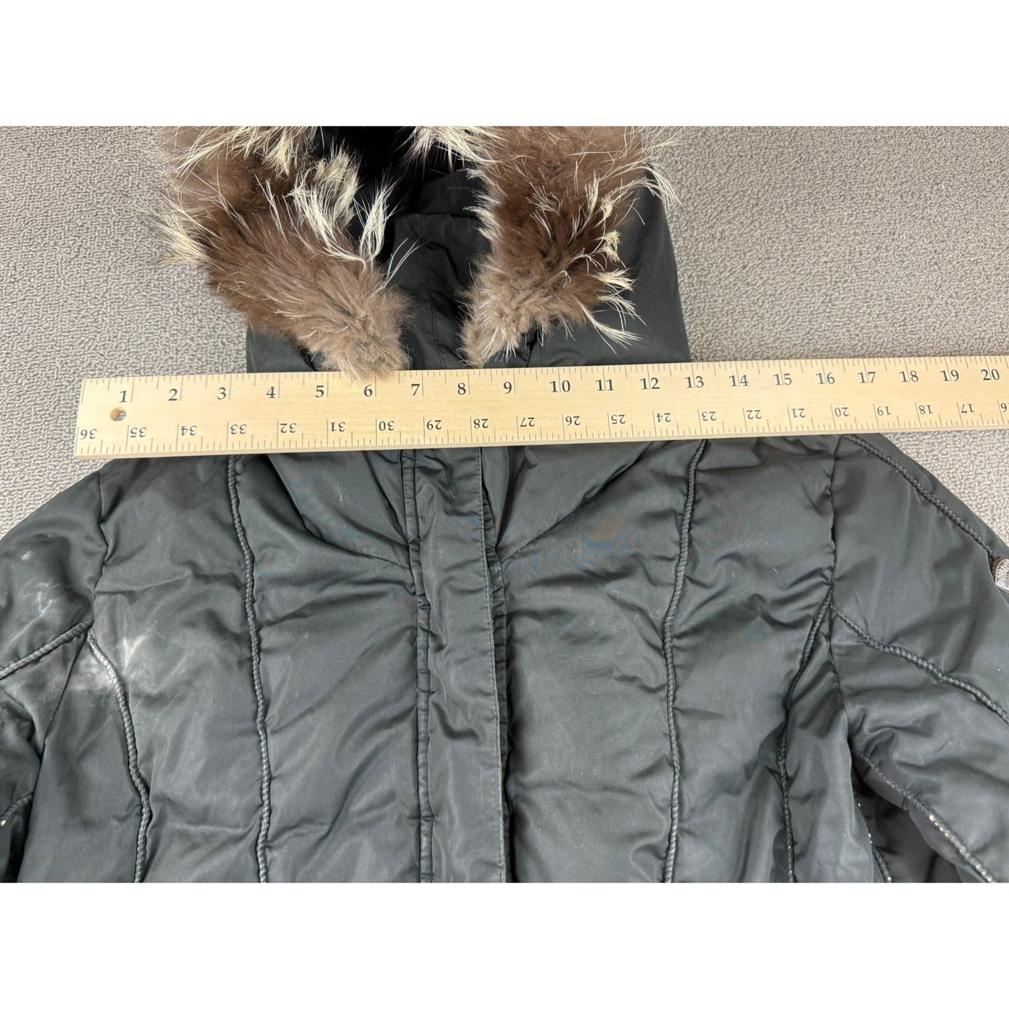 Post Card Women's Medium Black Hooded Fur Trim Puffer Coat