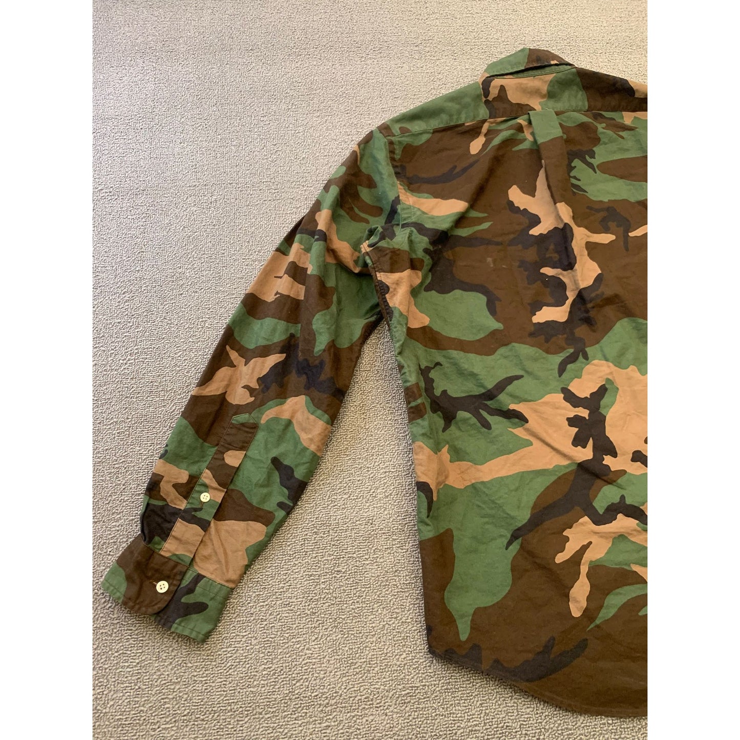 Ralph Lauren Men's Large Green Camo Classic Fit Long Sleeve Button Shirt