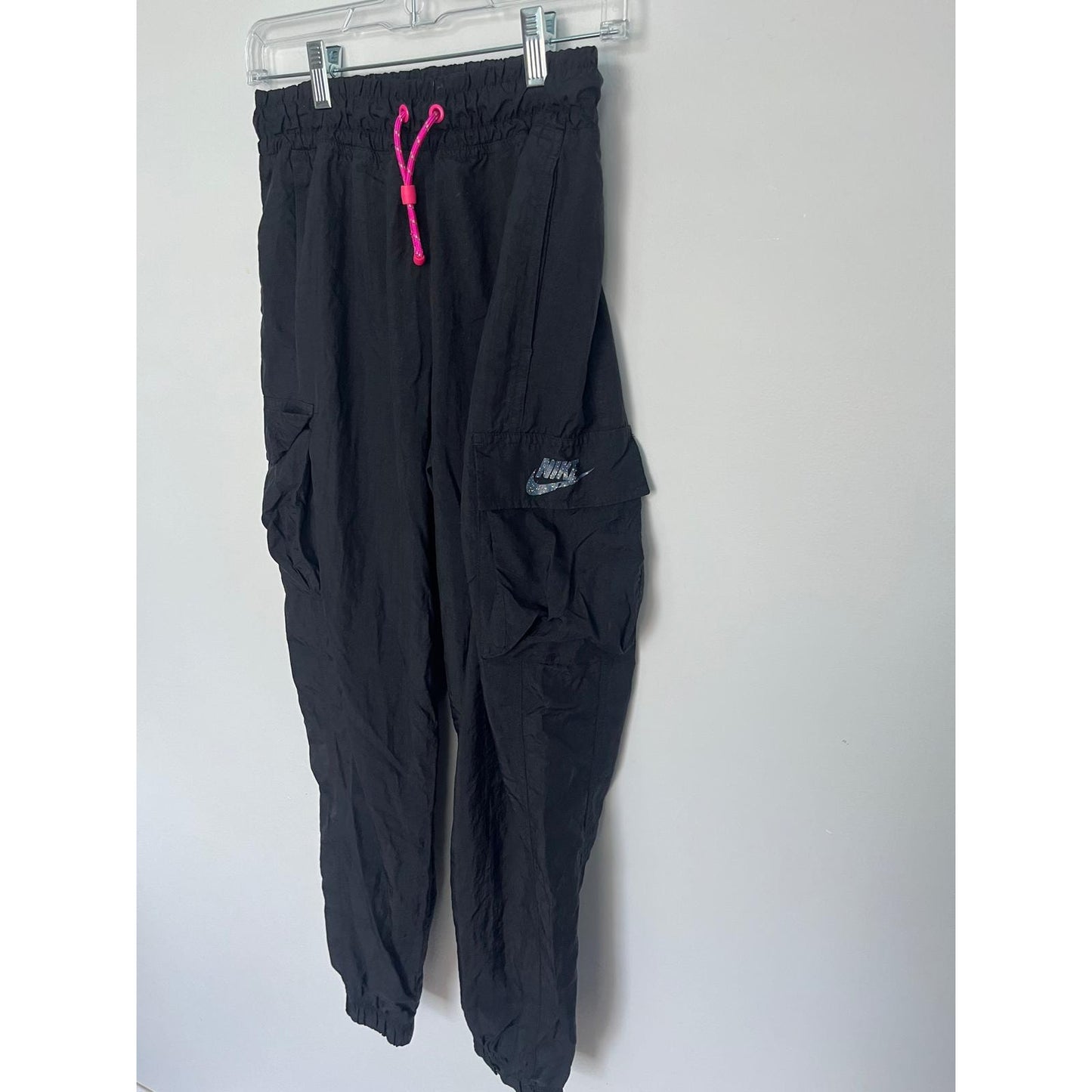 Nike Cargo Pants Women XS Black Nylon Elastic Waist Pockets Jogger Style