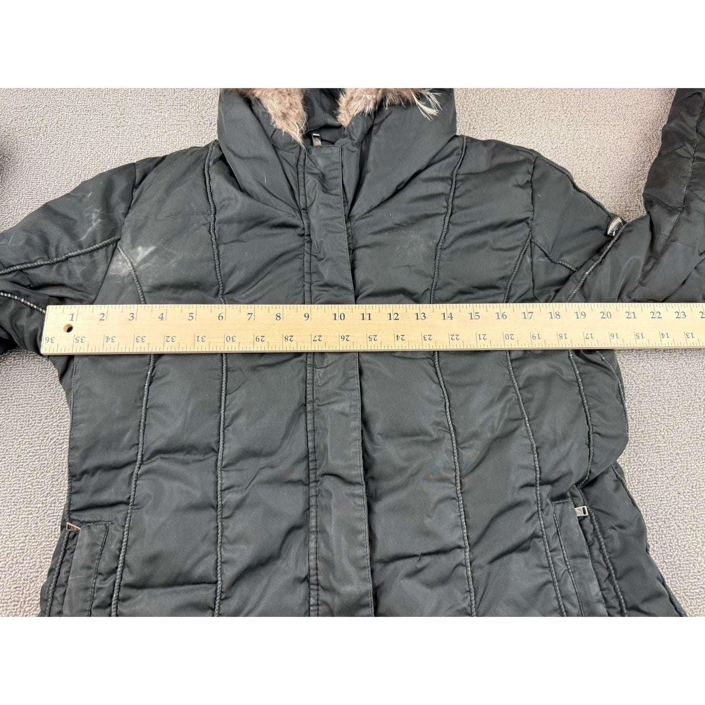 Post Card Women's Medium Black Hooded Fur Trim Puffer Coat