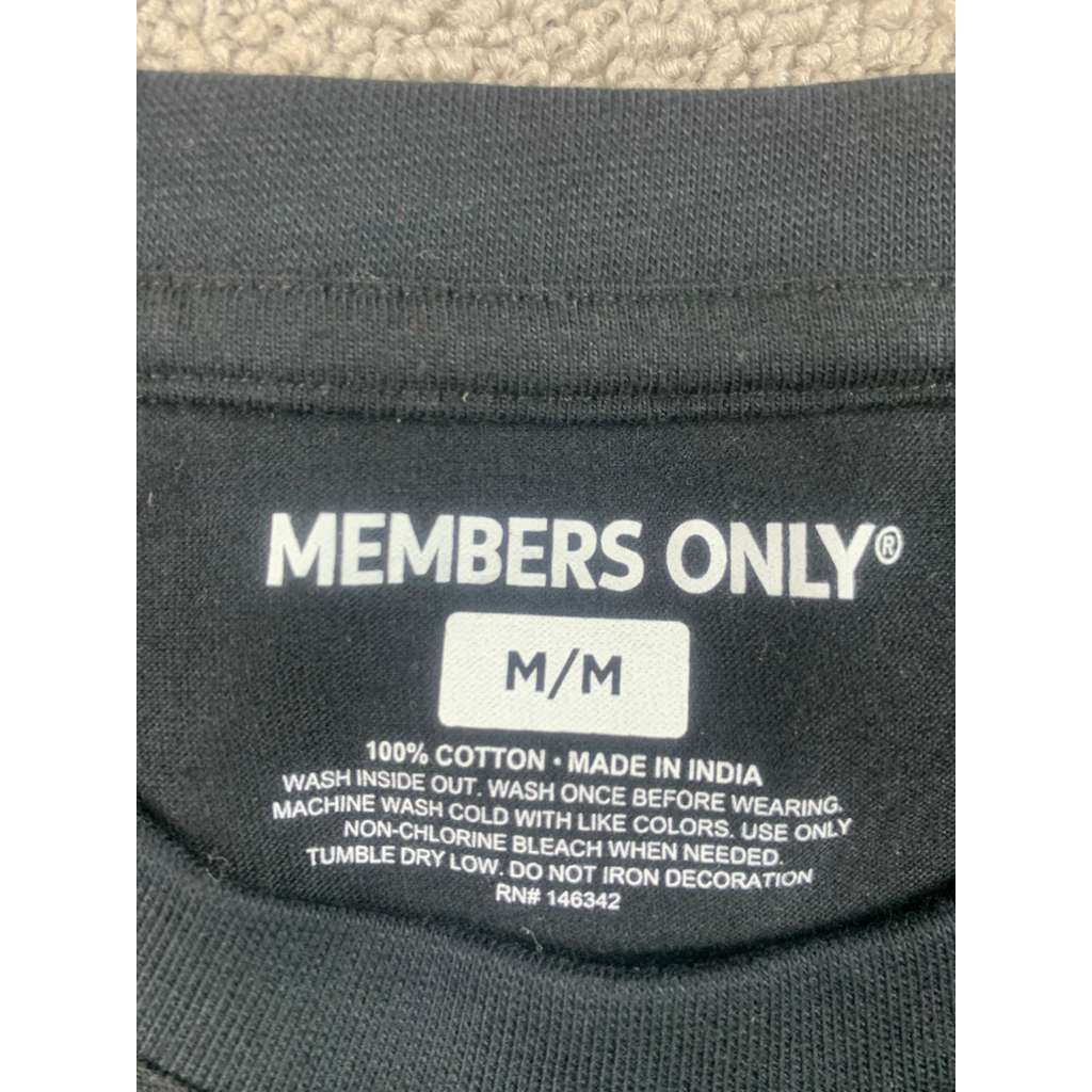 Members Only Graphic T Shirt Men M Embroidered Black Chest Logo Pink Bear Knife