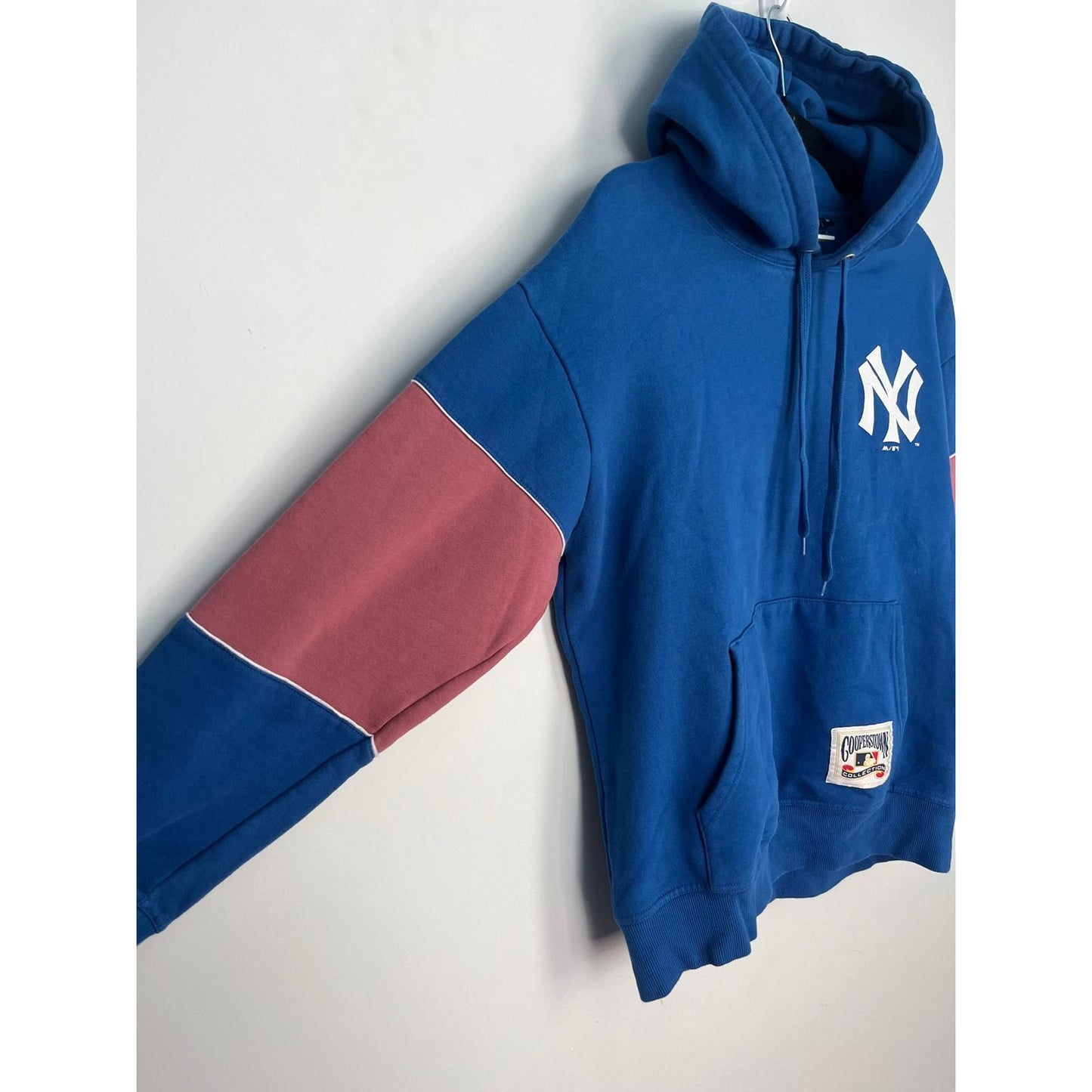 Cooperstown Collection Yankees Hoodie Women M Blue Pink Colorblock MLB Pullover