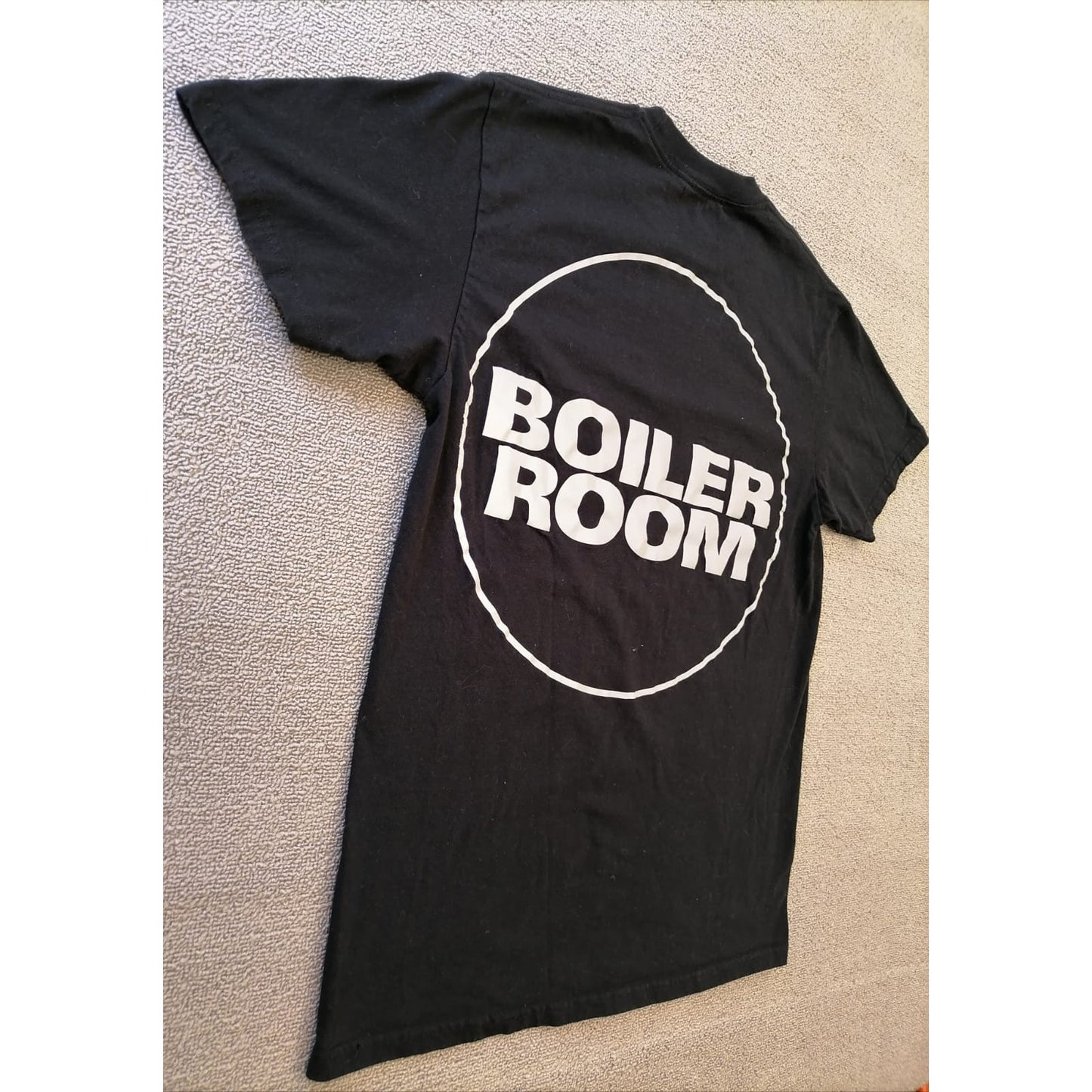 Boiler Room Men Medium Black T-shirt Iconic Music Culture Apparel for Her.